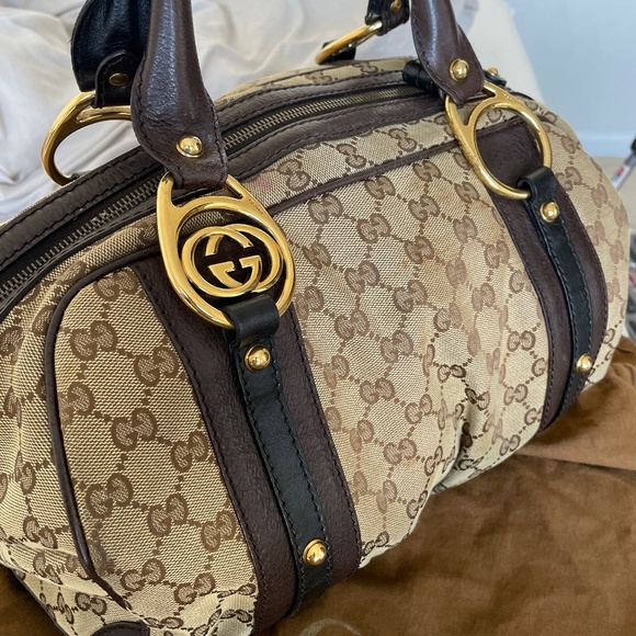 Gucci Purse - Picture 1 of 8